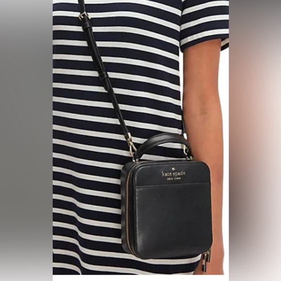 Kate Spade Daisy vanity - Picture 4 of 12